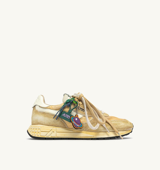 REELWIND SUPER VINTAGE SNEAKERS IN YOLK YELLOW AND WHITE SUEDE AND NYLON