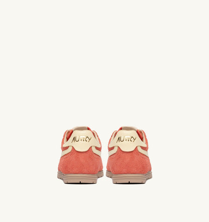 WINDSPIN SNEAKERS IN BLUSH AND RUTABAGA SUEDE AND LEATHER