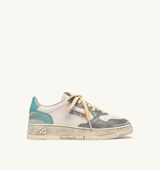 MEDALIST LOW SUPER VINTAGE SNEAKERS IN ASH AND SEA LEATHER