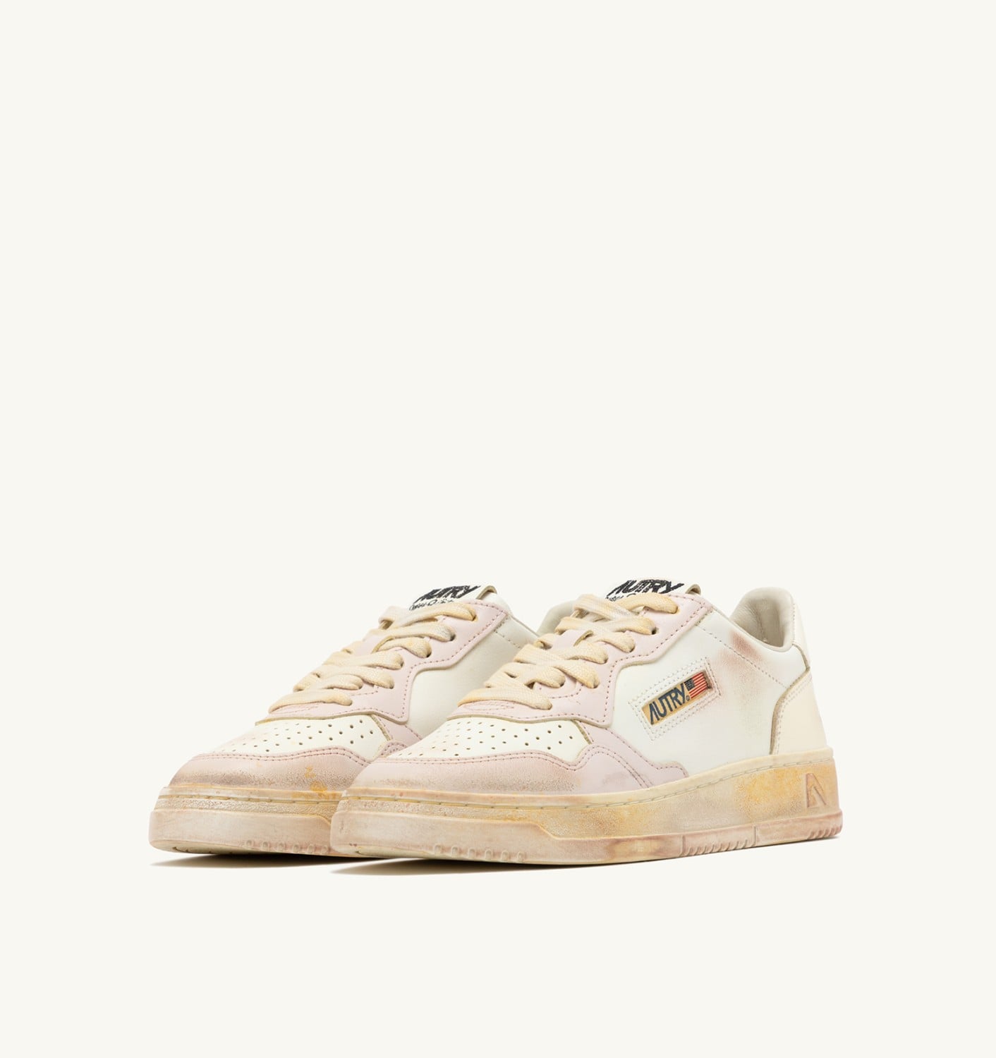 MEDALIST LOW SUPER VINTAGE SNEAKERS IN VANILLA WHITE AND MAUVE LEATHER