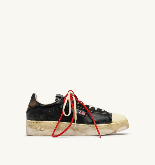 DALLAS LOW SUPER VINTAGE SNEAKERS IN BLACK LEATHER