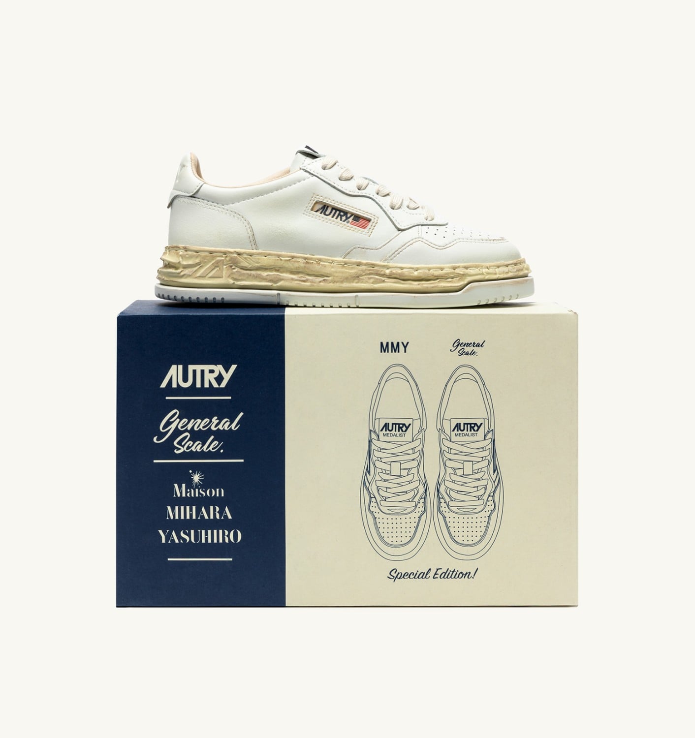 MEDALIST LOW SUPER VINTAGE 'Autry x Maison MIHARA YASUHIRO General Scale.' SNEAKERS IN WHITE LEATHER
