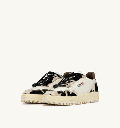 WILDPACE LOW SNEAKERS IN MARSHMALLOW AND COW CORDURA AND LEATHER