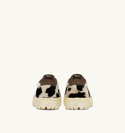 WILDPACE LOW SNEAKERS IN MARSHMALLOW AND COW CORDURA AND LEATHER