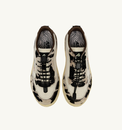 WILDPACE LOW SNEAKERS IN MARSHMALLOW AND COW CORDURA AND LEATHER