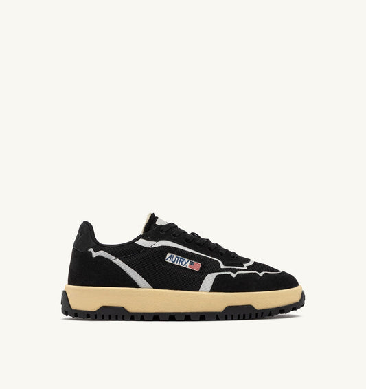 WILDPACE LOW SNEAKERS IN BLACK DRAGON MESH AND SUEDE