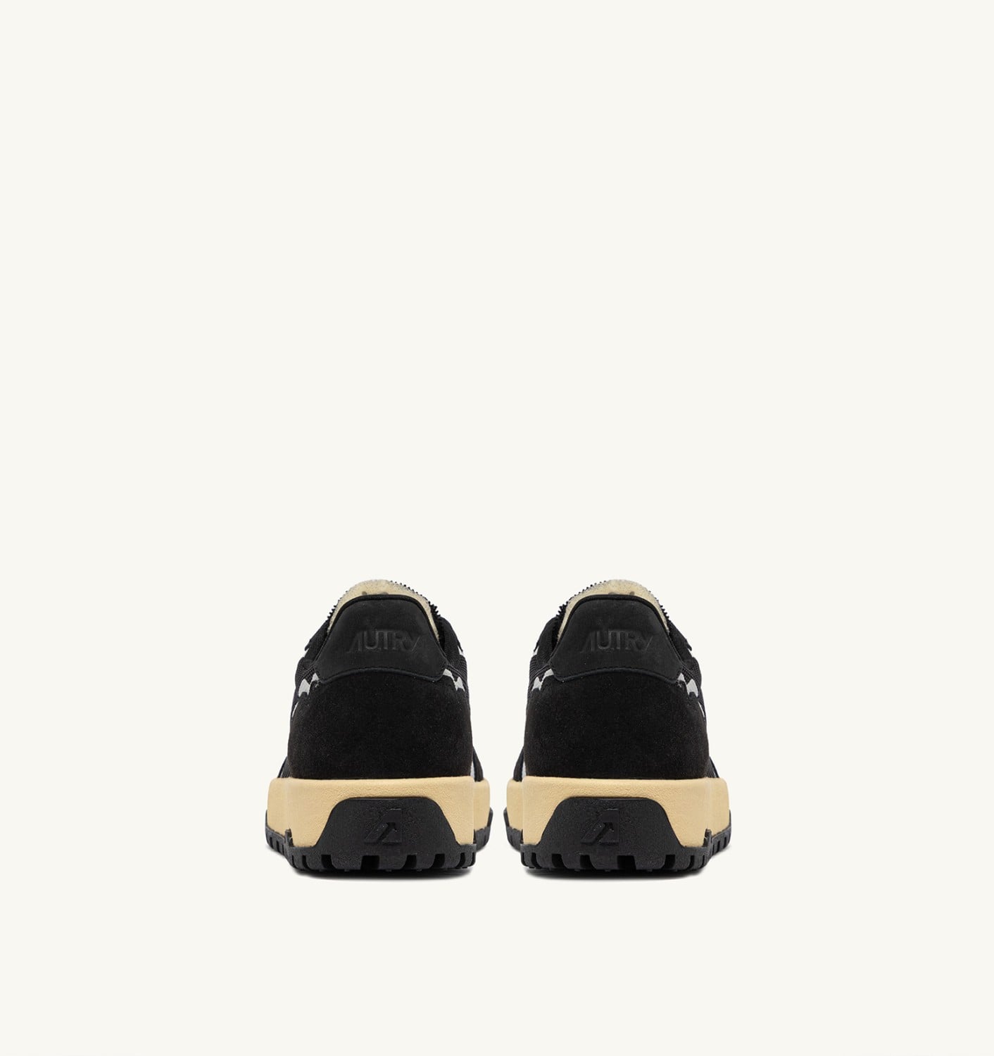 WILDPACE LOW SNEAKERS IN BLACK DRAGON MESH AND SUEDE