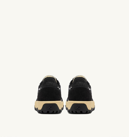 WILDPACE LOW SNEAKERS IN BLACK DRAGON MESH AND SUEDE