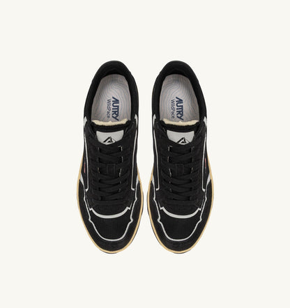 WILDPACE LOW SNEAKERS IN BLACK DRAGON MESH AND SUEDE