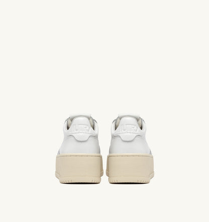 MEDALIST PLATFORM SNEAKERS IN WHITE LEATHER