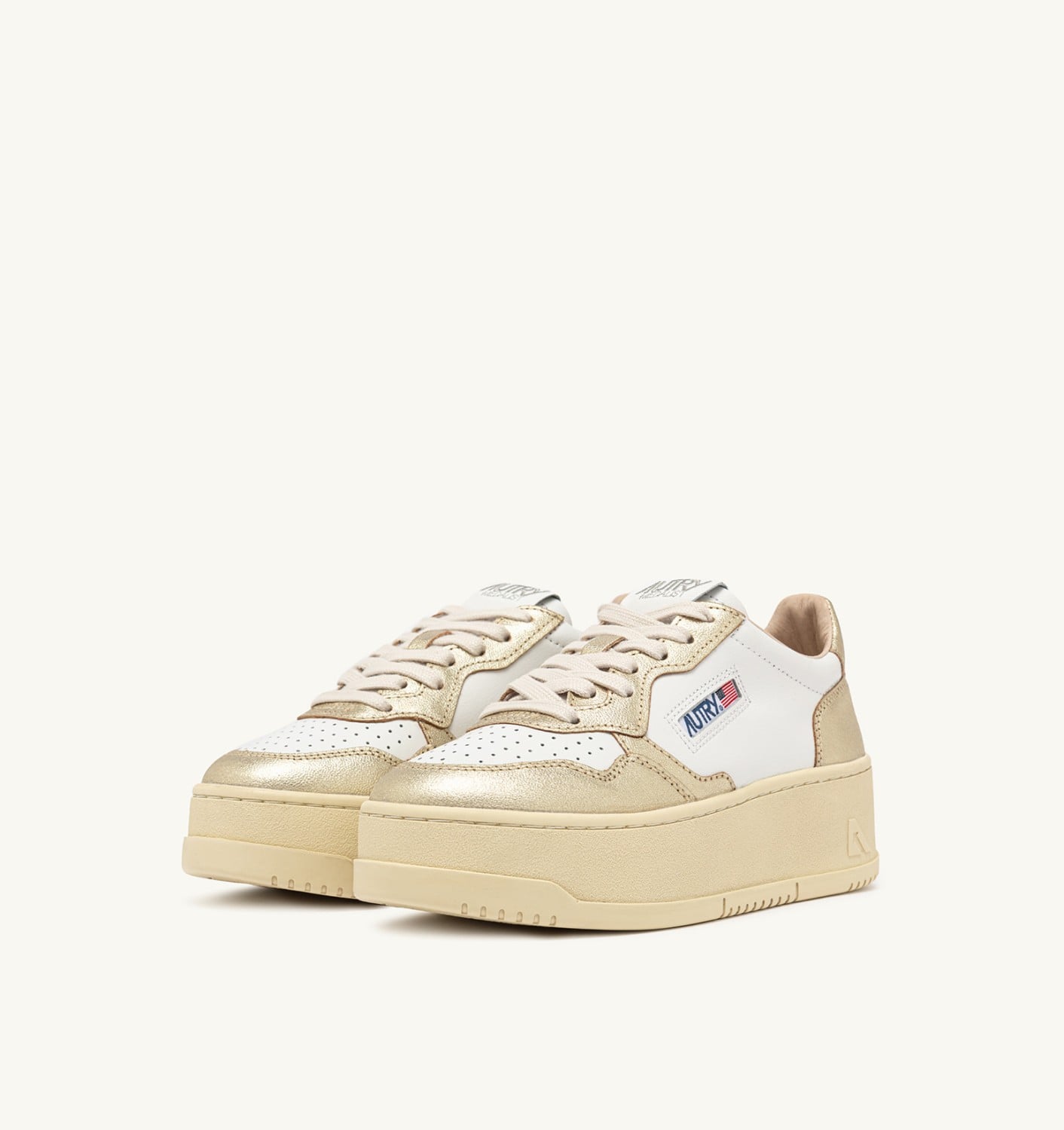 MEDALIST PLATFORM SNEAKERS IN WHITE AND METALIZED PLATINUM LEATHER
