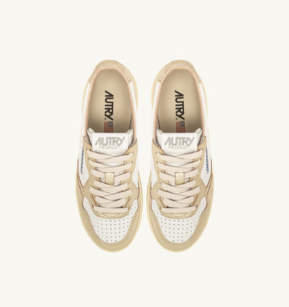MEDALIST PLATFORM SNEAKERS IN WHITE AND METALIZED PLATINUM LEATHER